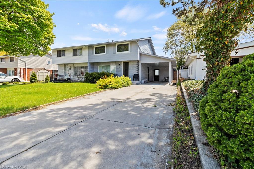 61 Goldfinch Road Property Photo 1