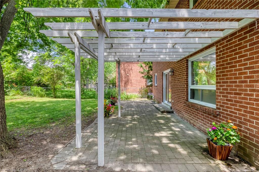 1025 Vanier Drive Property Photo 37