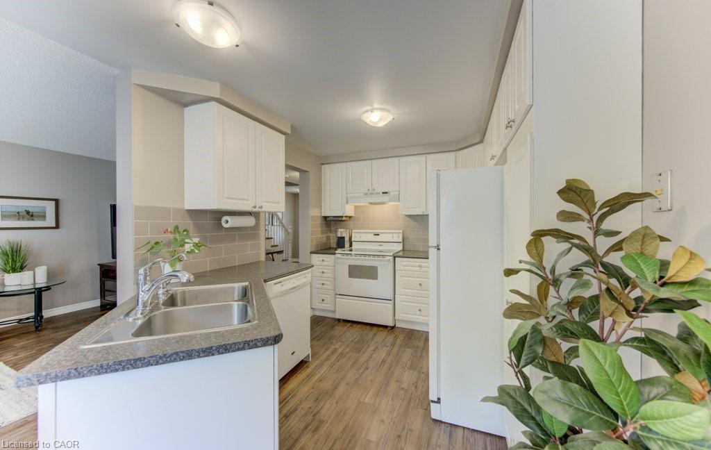 309 Pastern Trail Property Photo 7