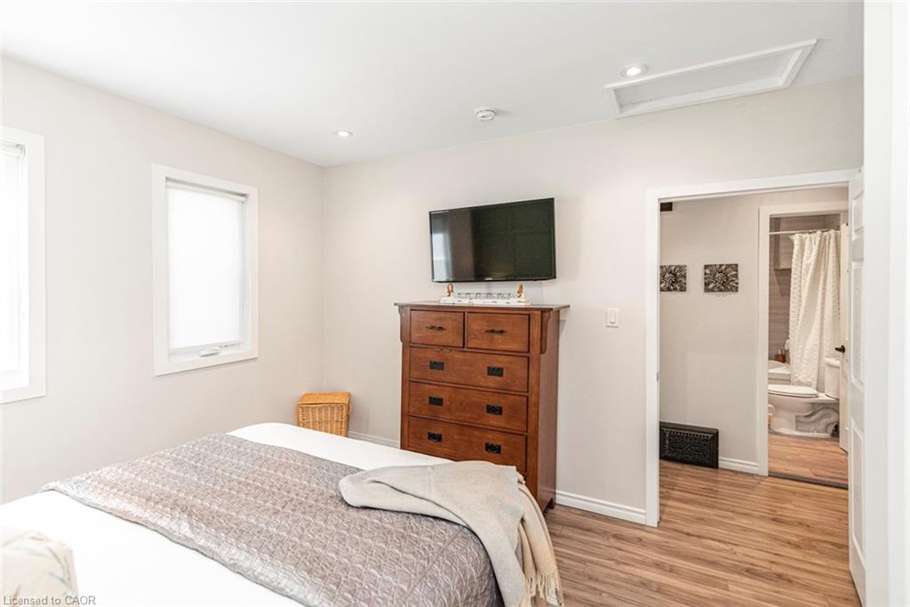 134 Erie Avenue Property Photo 25