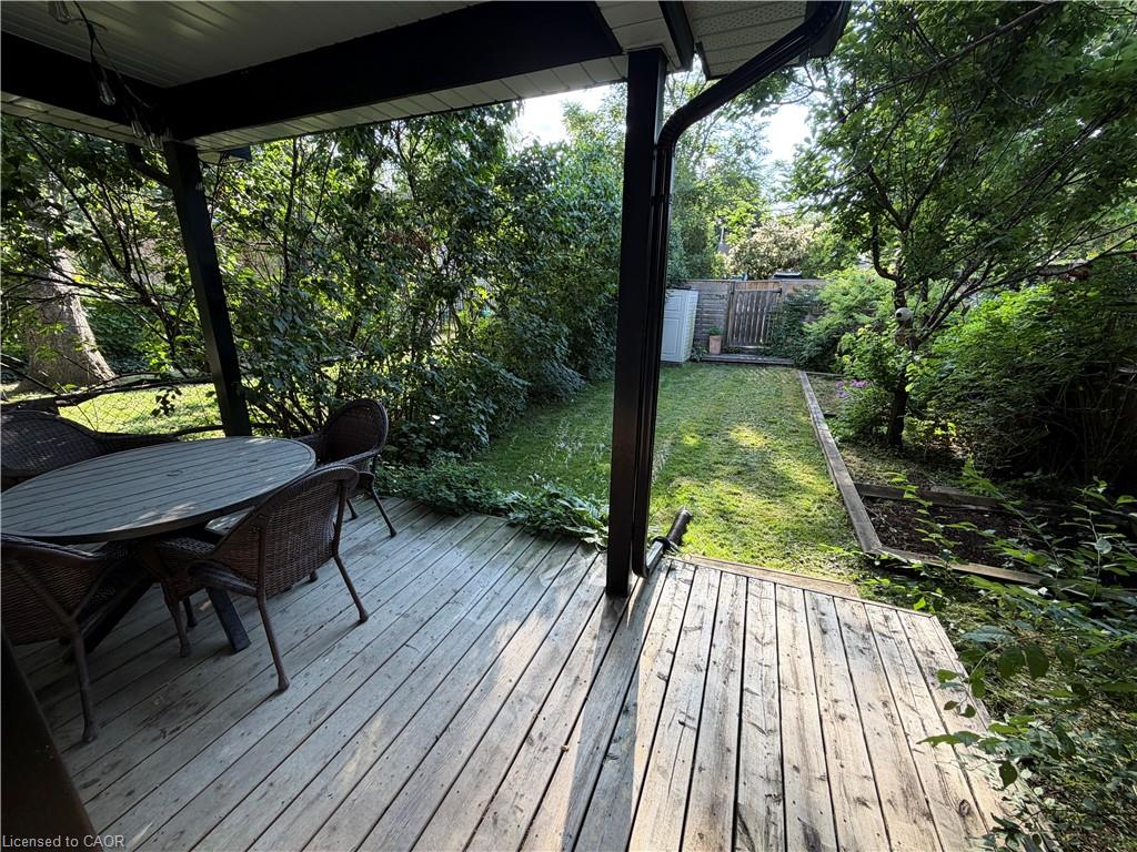 134 Erie Avenue Property Photo 44