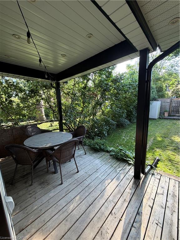 134 Erie Avenue Property Photo 45
