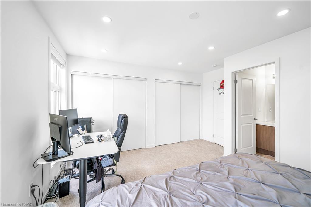 31 Pegler Street Property Photo 30