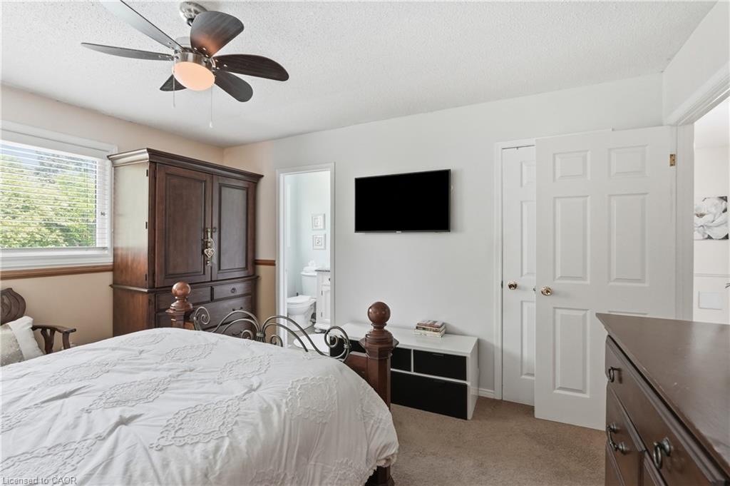 283 Parkway Drive W Property Photo 25