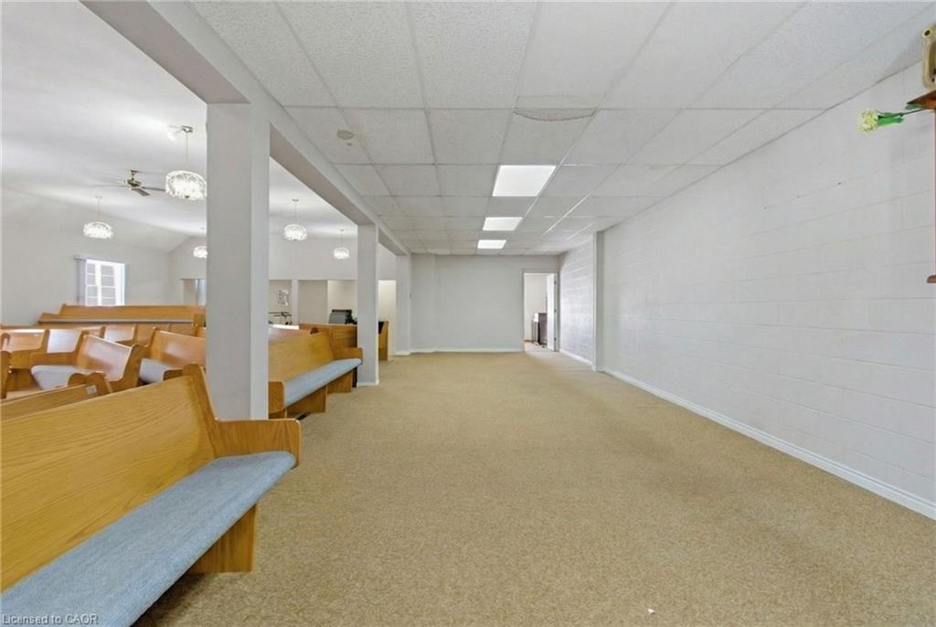 211 Birmingham Street W Property Photo 8