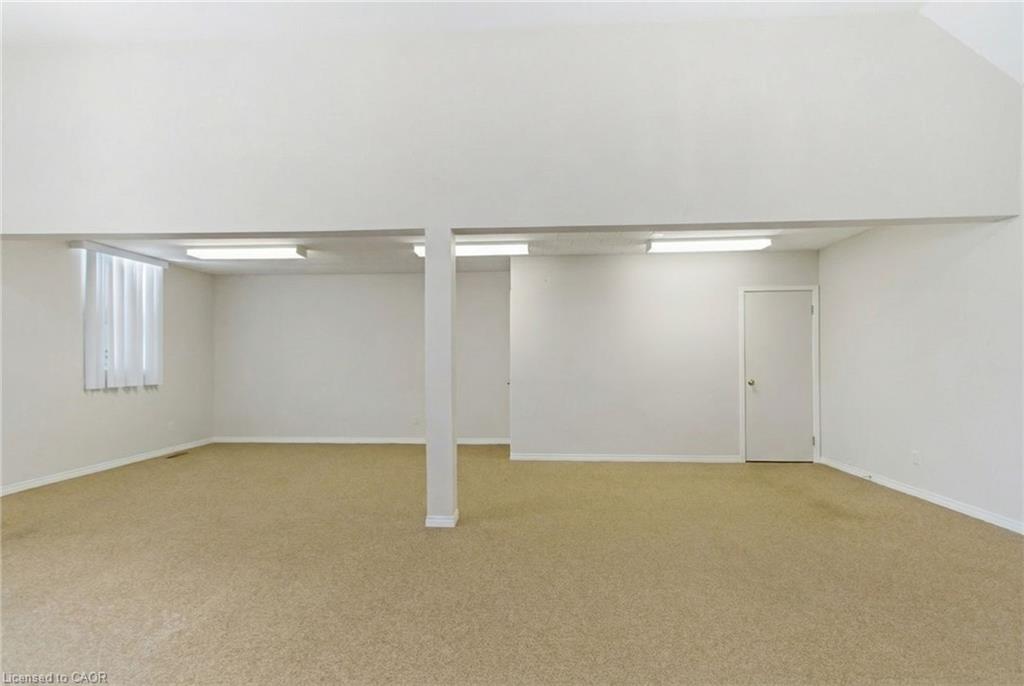 211 Birmingham Street W Property Photo 13