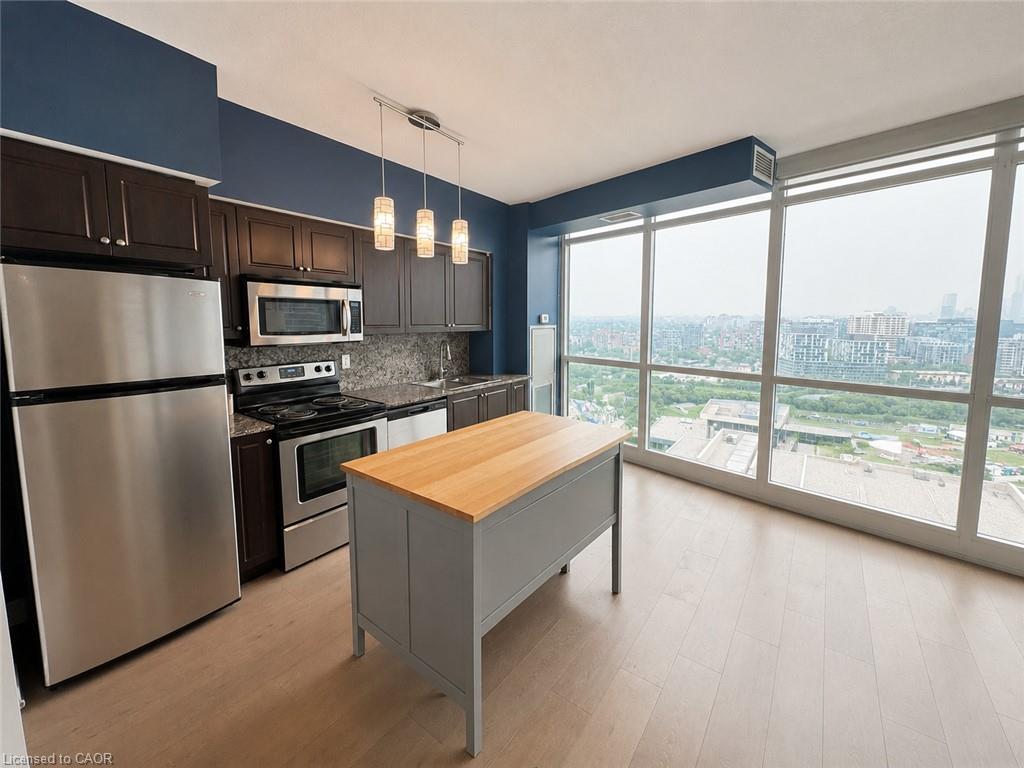 2411-215 Fort York Boulevard Property Photo 6