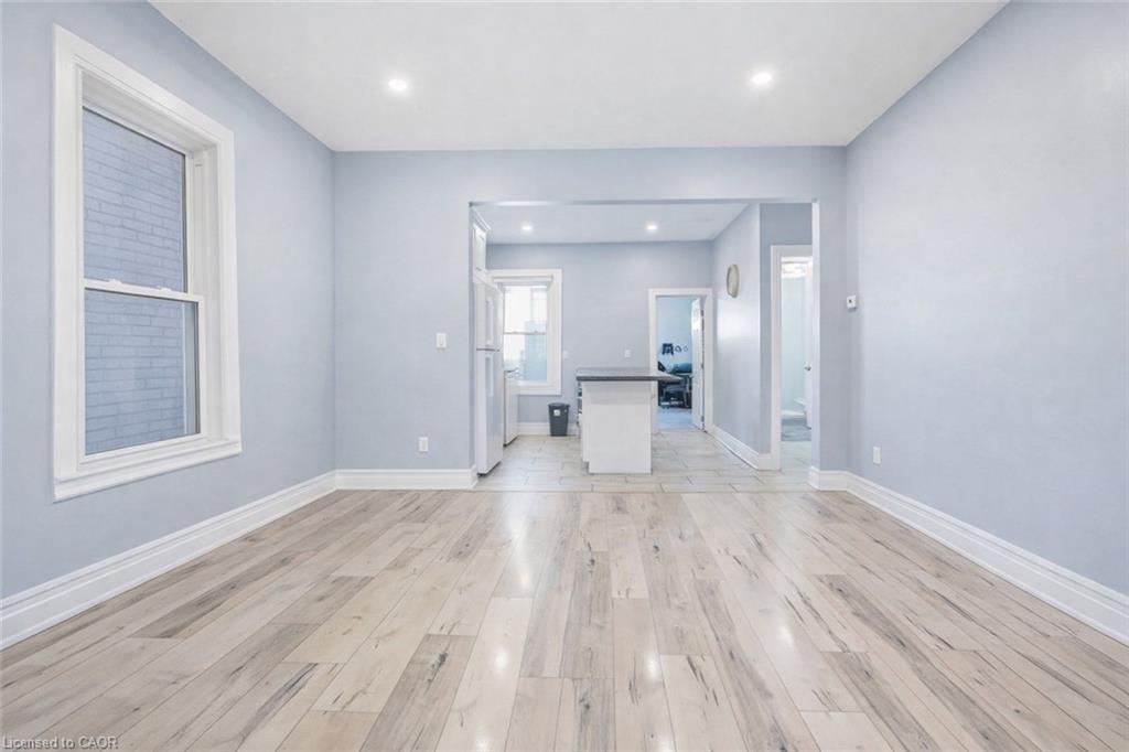 75 Niagara Street Property Photo 1