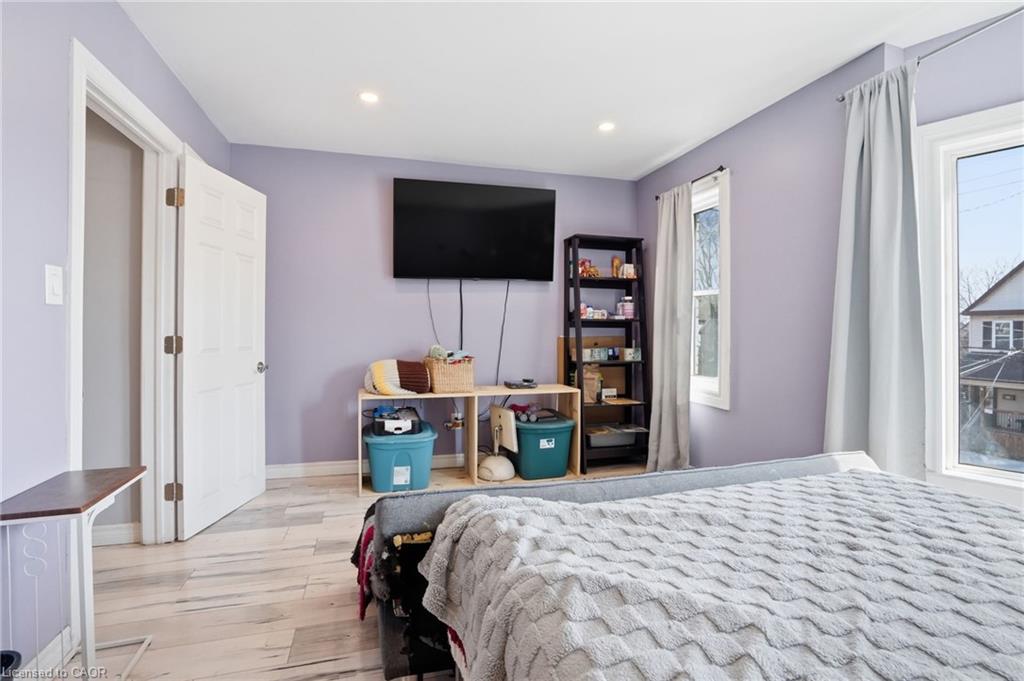 75 Niagara Street Property Photo 27
