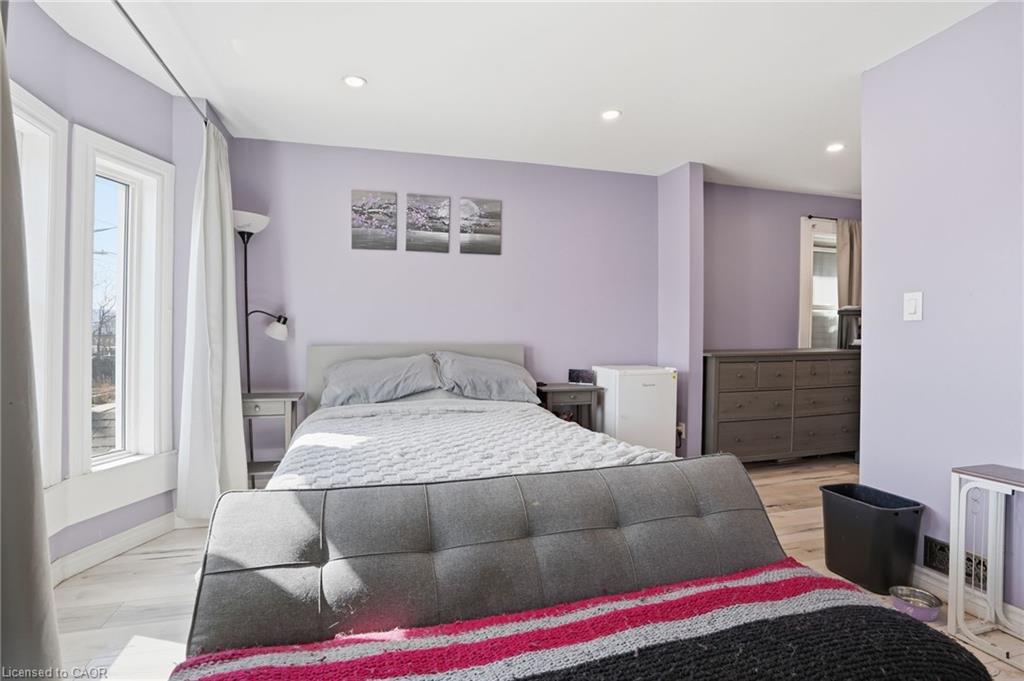 75 Niagara Street Property Photo 28