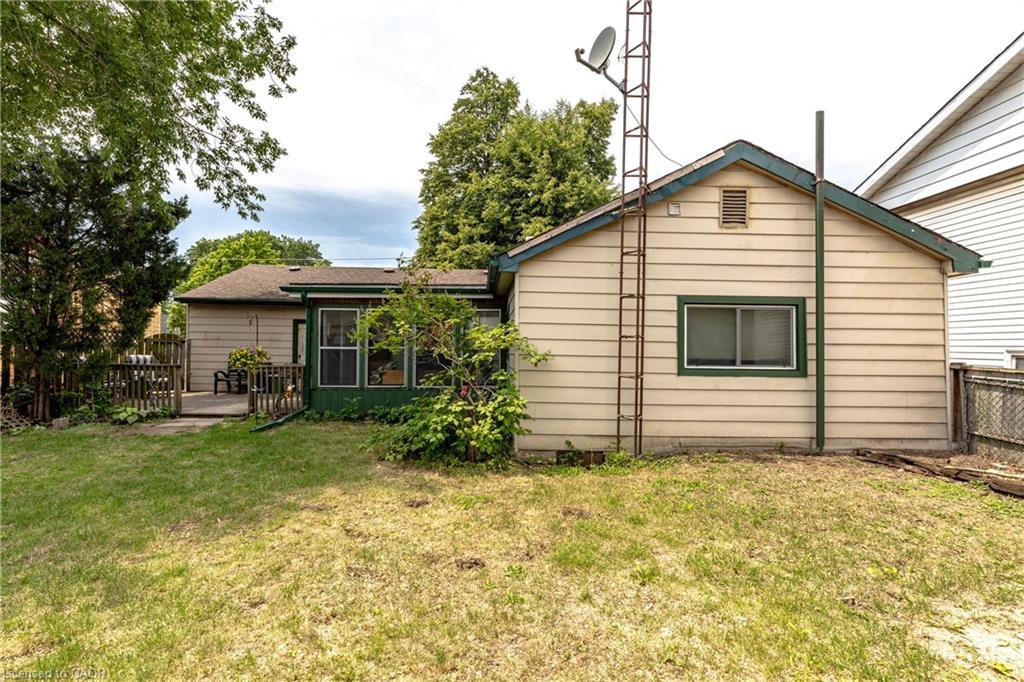 76 Teal Avenue Property Photo 40