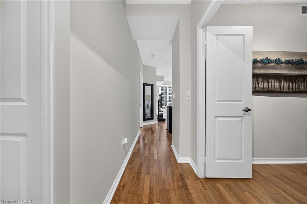 509-628 Fleet Street Property Photo 8