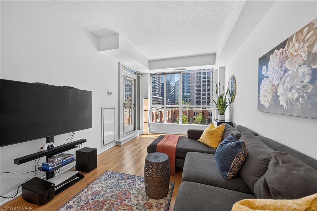 509-628 Fleet Street Property Photo 15