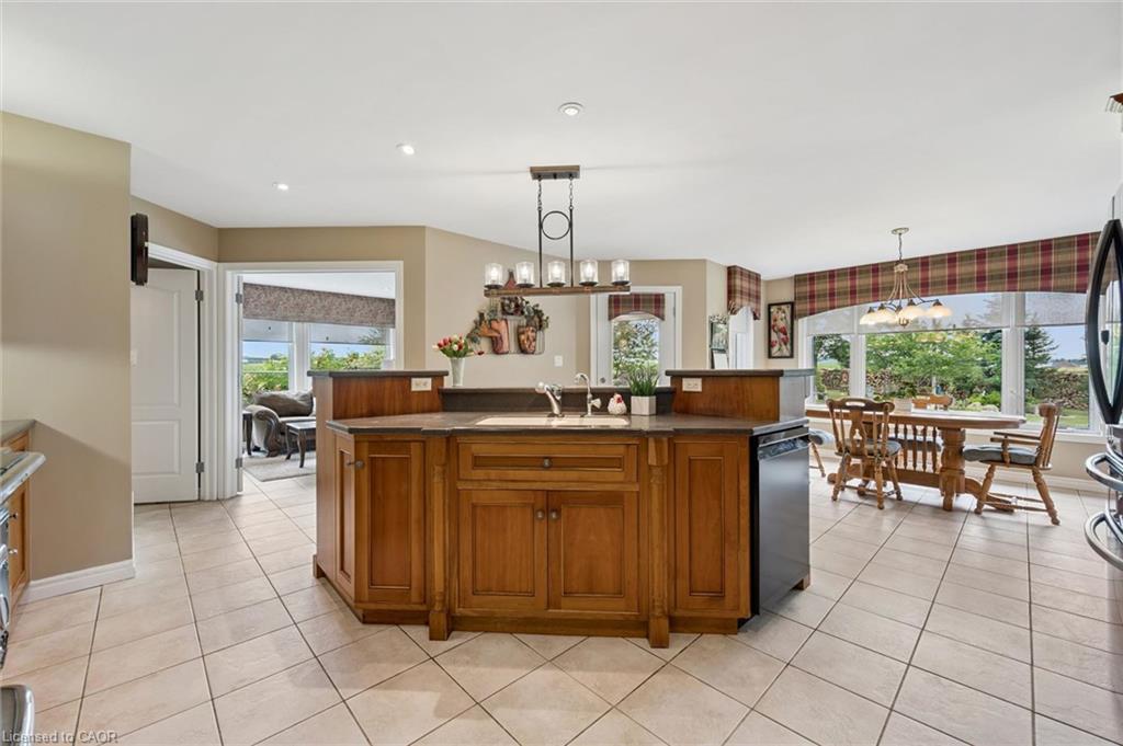 2800 Moser Young Road Property Photo 18