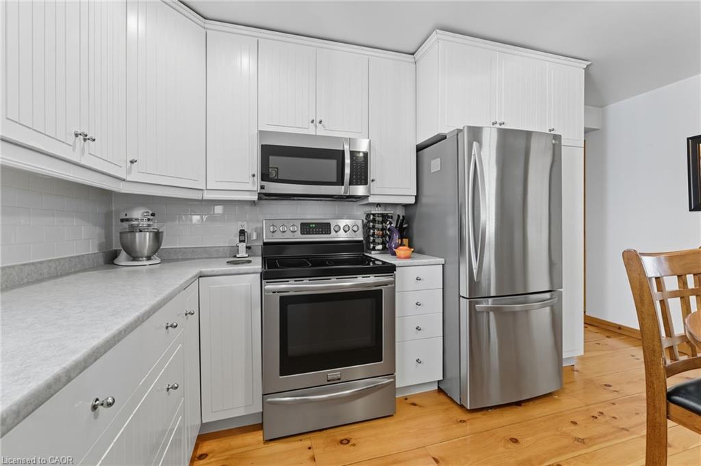 394 Bishopsgate Road Property Photo 9