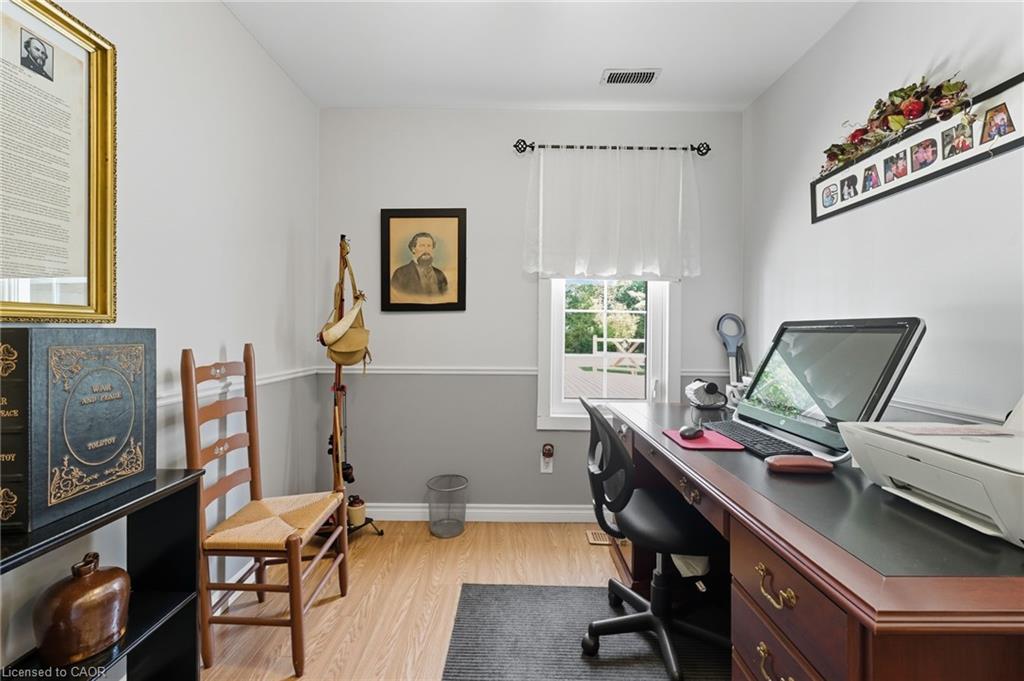 394 Bishopsgate Road Property Photo 15