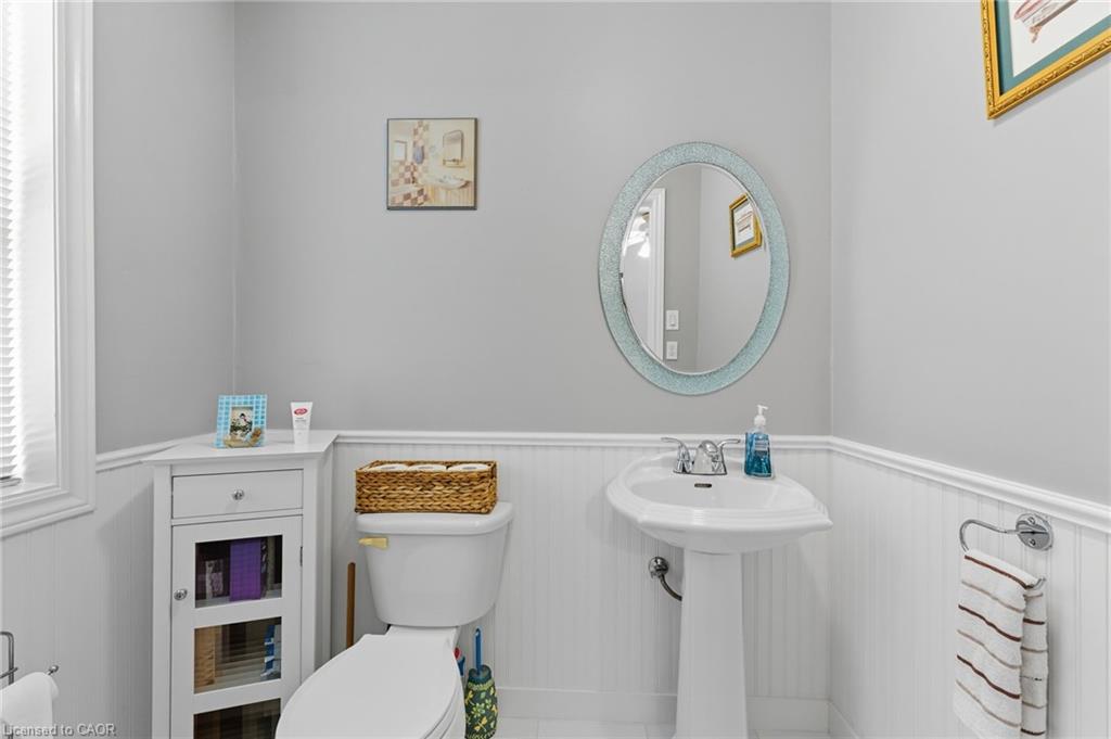 394 Bishopsgate Road Property Photo 16