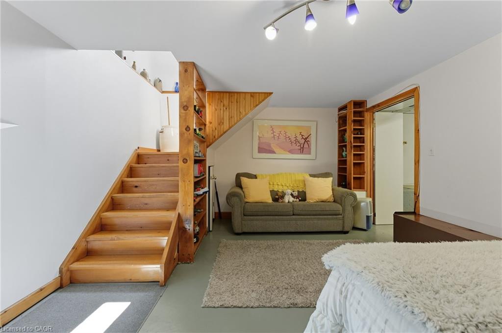 394 Bishopsgate Road Property Photo 19