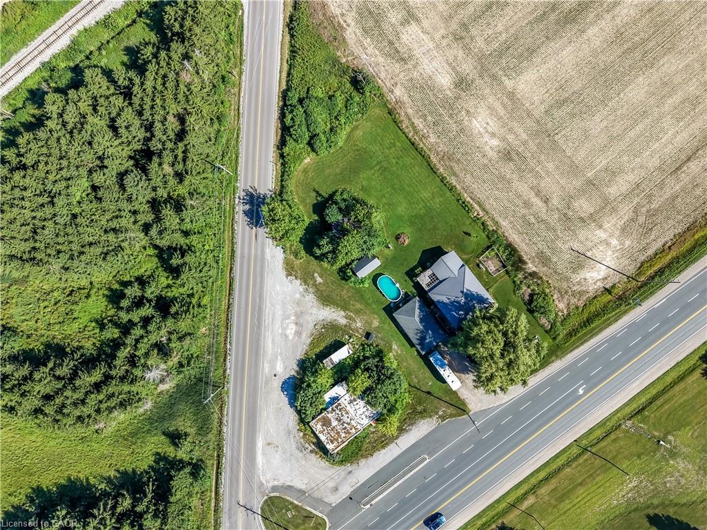 3819 Highway 6 Property Photo 4