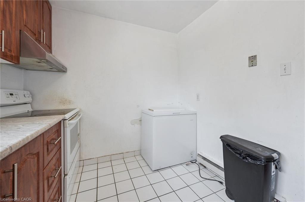 204 Westcourt Place Property Photo 14
