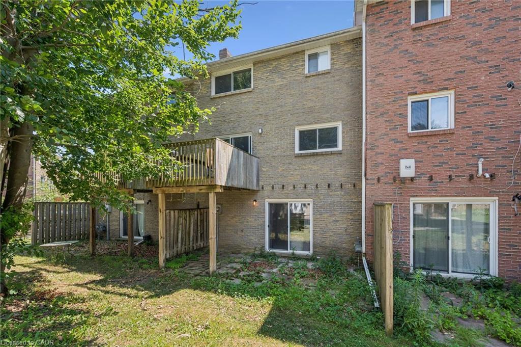 204 Westcourt Place Property Photo 40