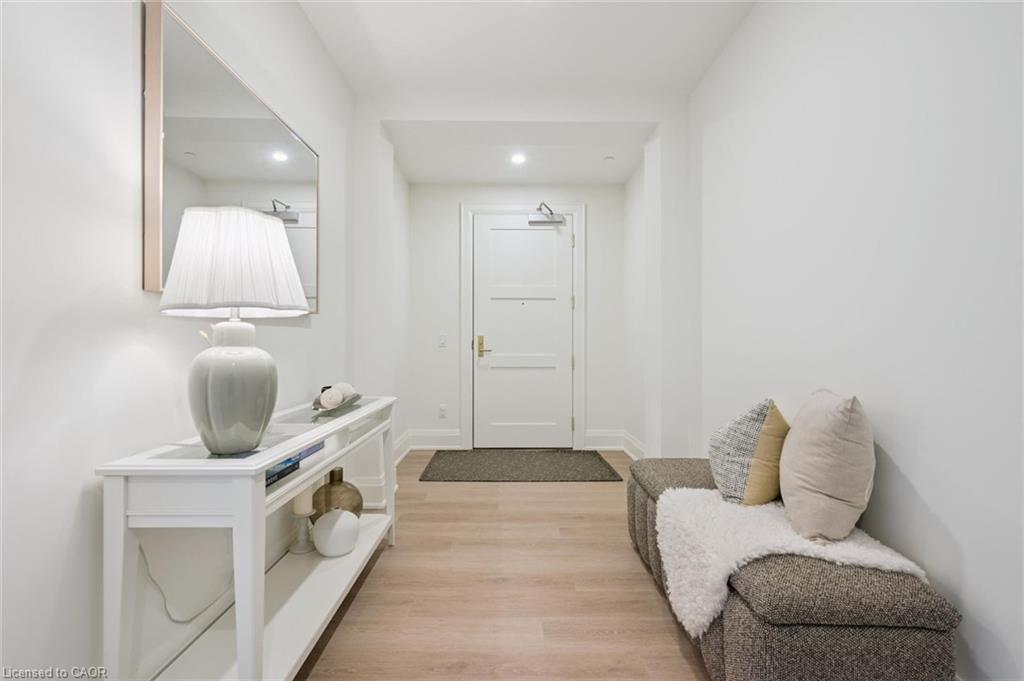 314-6523 Wellington 7 Road Property Photo 3