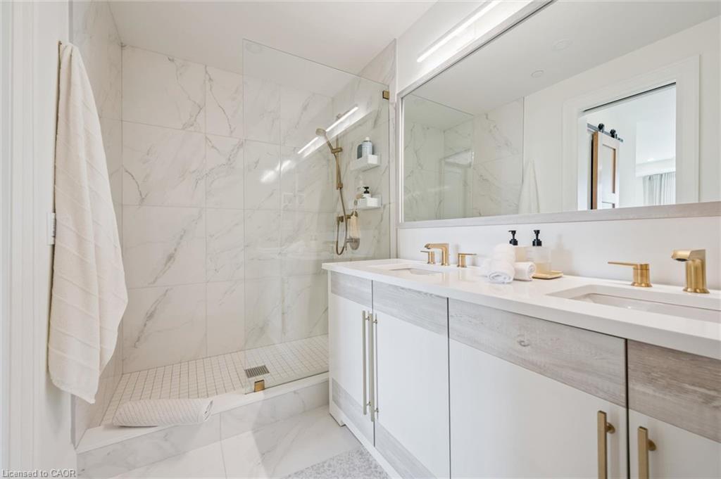 314-6523 Wellington 7 Road Property Photo 25