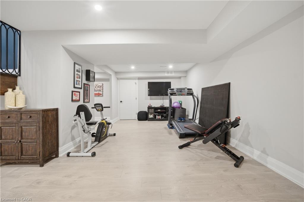 81 Flanders Drive Property Photo 33