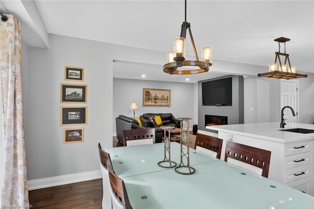 10 Amber Street Property Photo 10