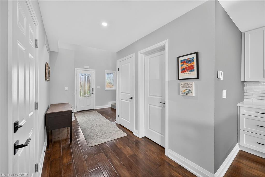 10 Amber Street Property Photo 16