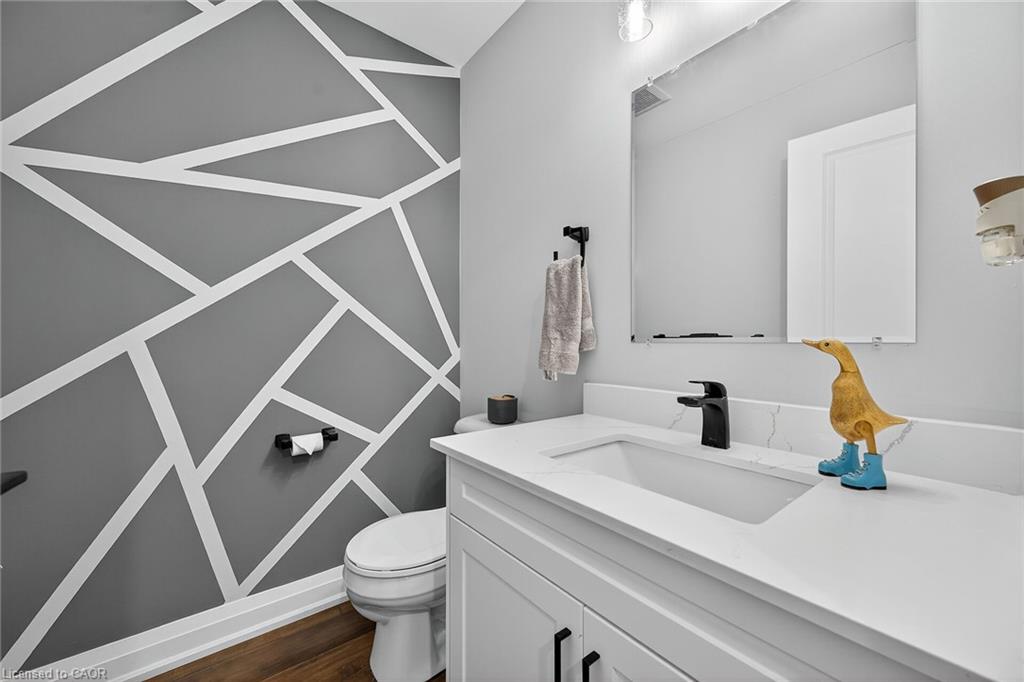 10 Amber Street Property Photo 17
