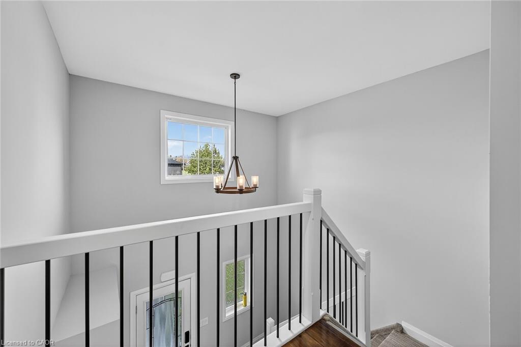 10 Amber Street Property Photo 21