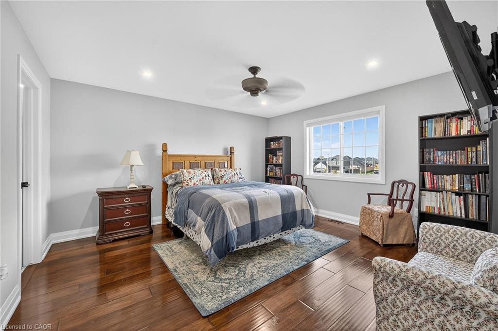 10 Amber Street Property Photo 22