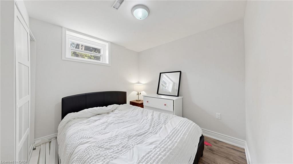 33 Neapolitan Drive Property Photo 36