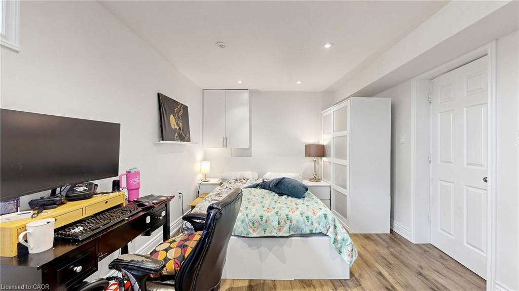 33 Neapolitan Drive Property Photo 41