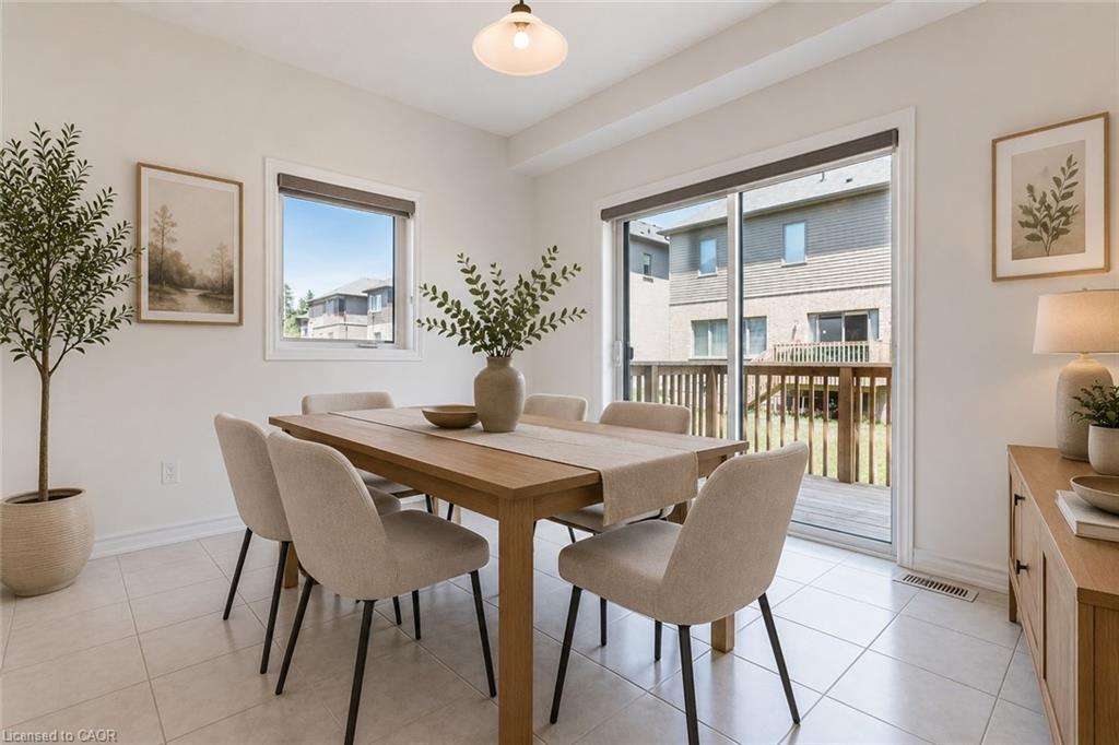 11 Brewis Street E Property Photo 12