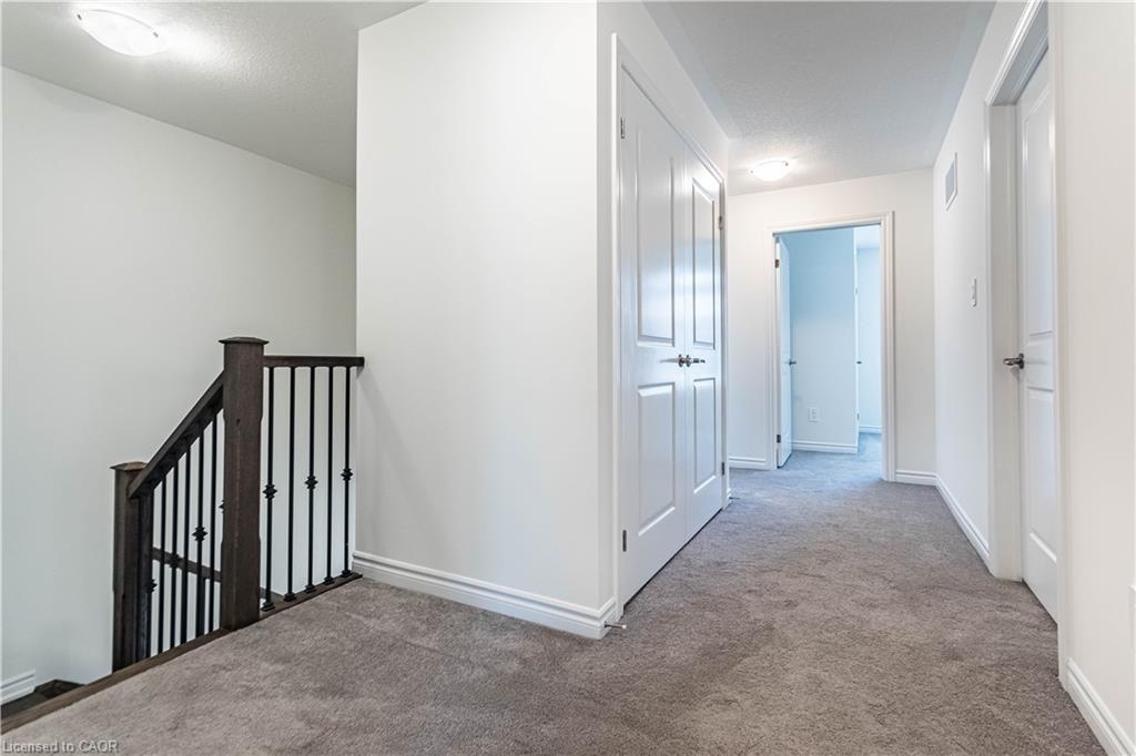 11 Brewis Street E Property Photo 32