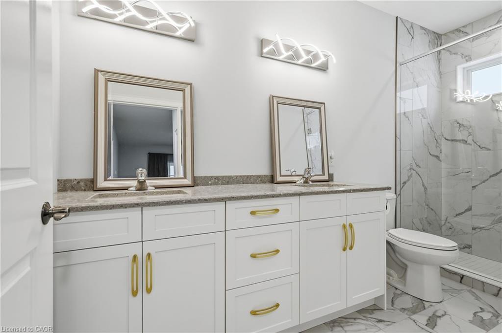 35 Butlers Drive N Property Photo 20