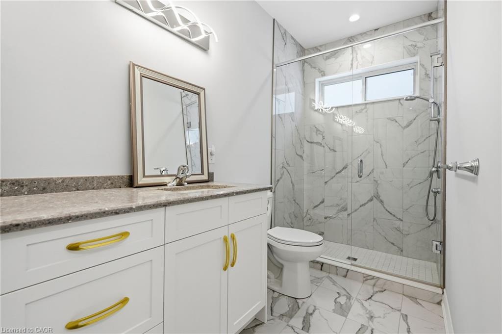 35 Butlers Drive N Property Photo 21