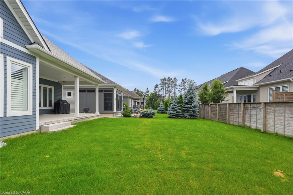 35 Butlers Drive N Property Photo 32