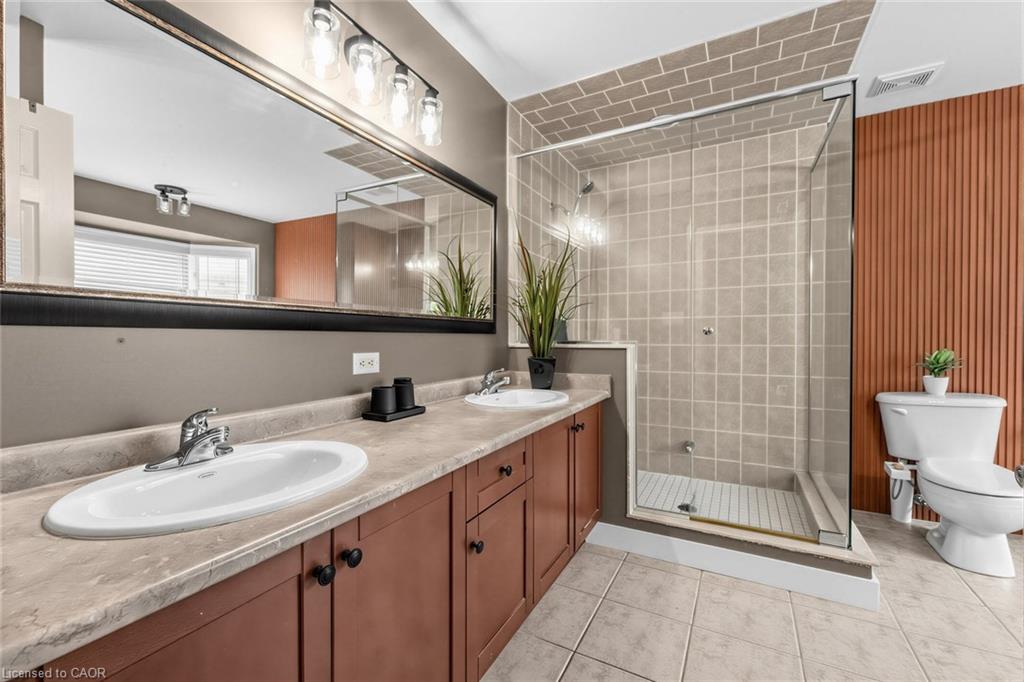 729 Boughton Crescent Property Photo 37