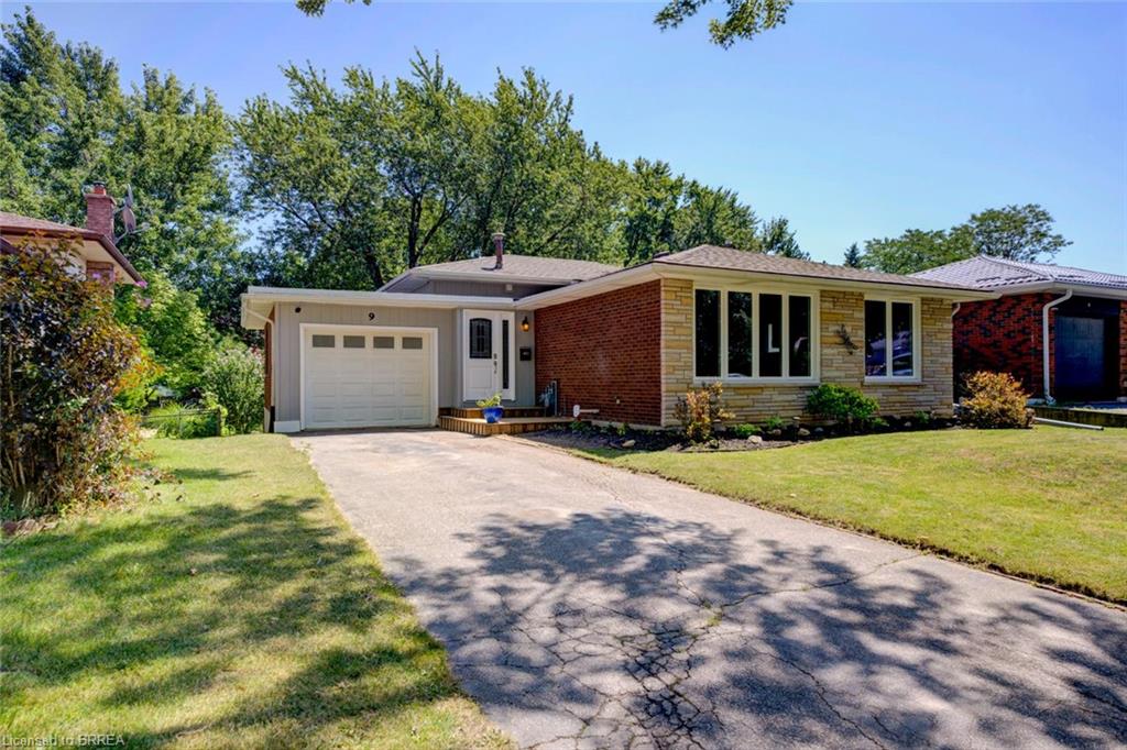 9 Winding Way Property Photo 4