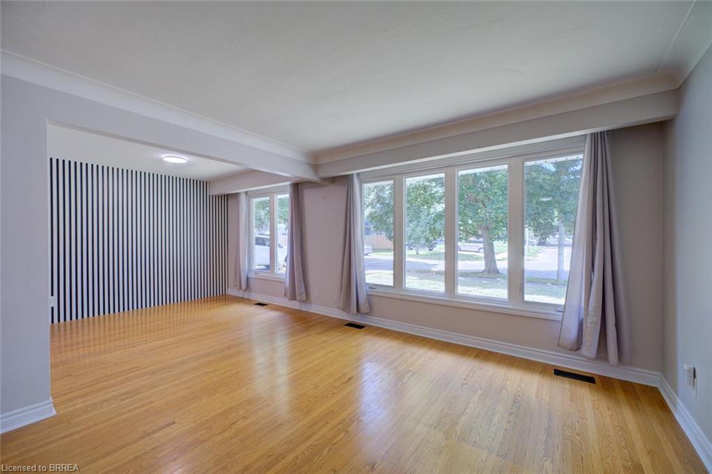 9 Winding Way Property Photo 9