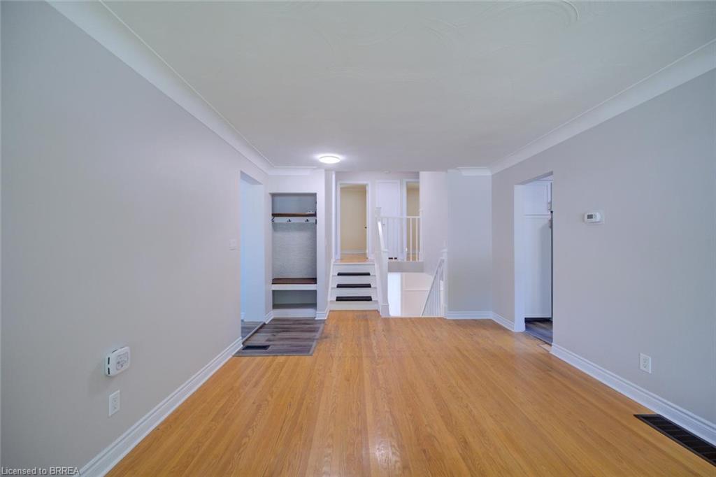 9 Winding Way Property Photo 11