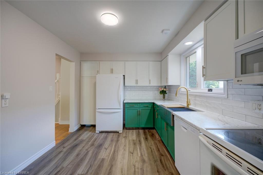 9 Winding Way Property Photo 14