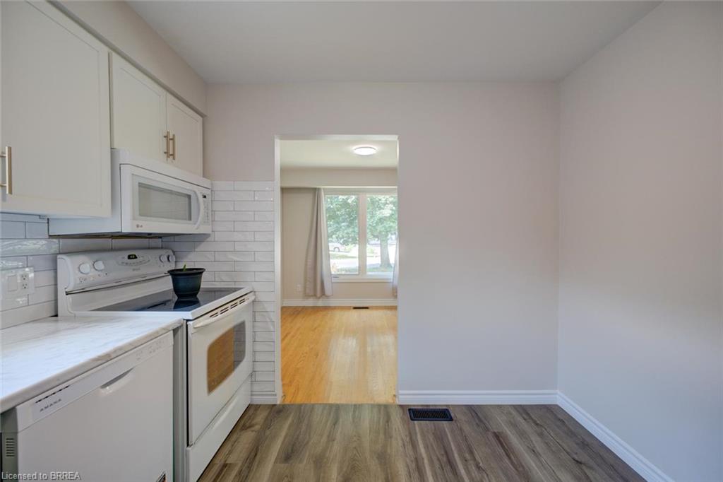 9 Winding Way Property Photo 16