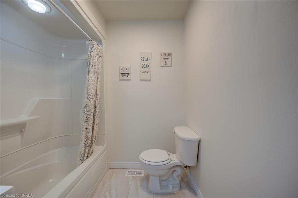 9 Winding Way Property Photo 29