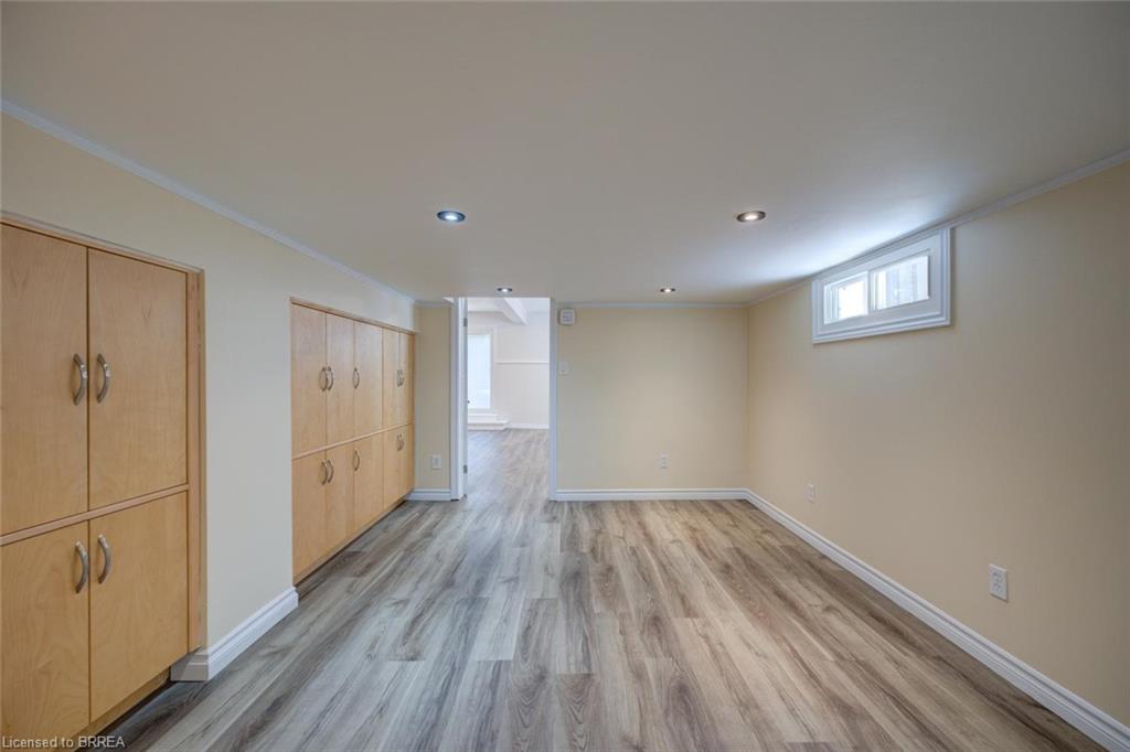 9 Winding Way Property Photo 39
