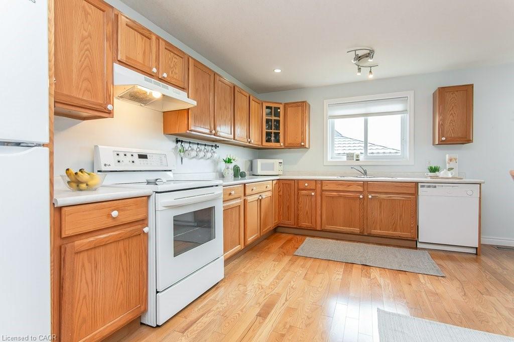77 Lawrence Street Property Photo 13