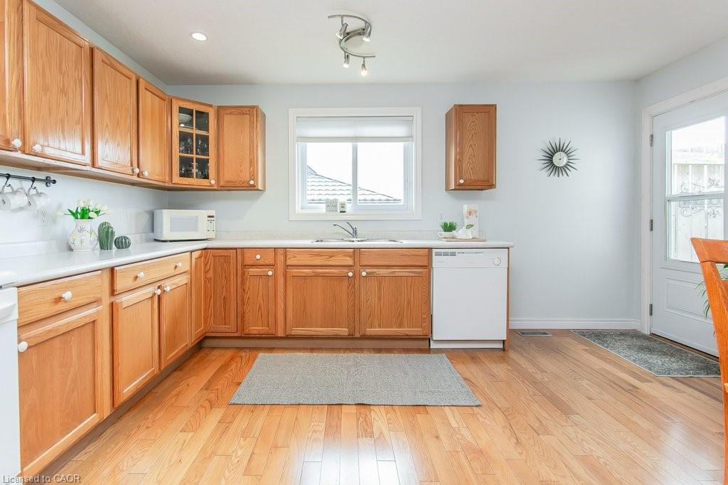 77 Lawrence Street Property Photo 15